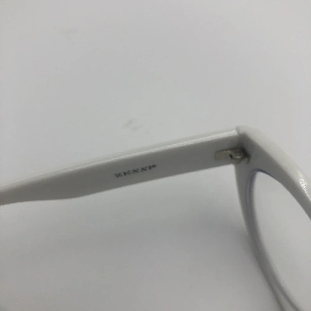 Zenni Optical Women's Eyeglass Frames White Cat Eye Preowned  With Case 50s Look